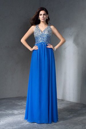 V-Ausschnitt Prinzessin Empire Taille Perlenbesetztes Abendkleid aus Chiffon - Bild 3