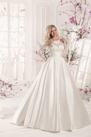 Robe de mariée en satin avec manche longue longueur au ras du sol de col bateau appliques - Photo 3