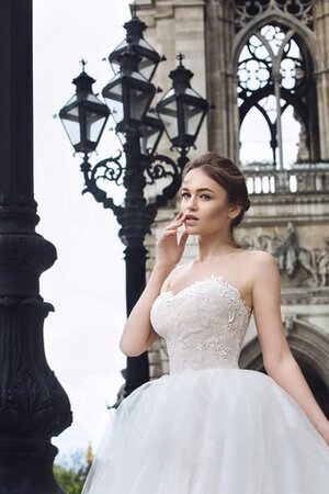 Abito da Sposa Naturale Cuore in Tulle A Terra con Cristino Allacciato - Foto 4