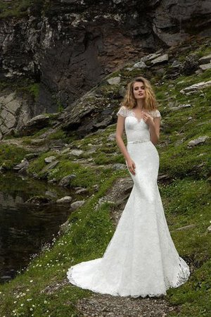 Robe de mariée simple avec perle avec manche courte v encolure jusqu'au sol - Photo 1