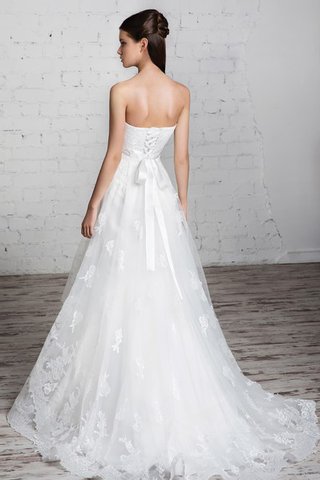 Robe de mariée de traîne courte avec lacets a-ligne avec sans manches avec perle - Photo 2