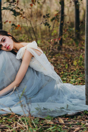 Robe de mariée en tout plein air gracieux en satin facile romantique - Photo 3