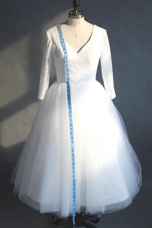 Reißverschluss V-Ausschnitt kurzes lockeres romantisches Brautkleid aus Spitze - Bild 3