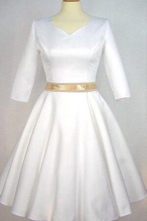 Robe de mariée courte en 1/2 manche ceinture a-ligne en satin - Photo 1