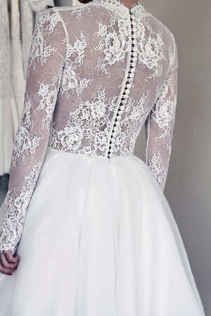 Robe de mariée nature en tulle col élisabéthain avec nœud avec bouton - Photo 3