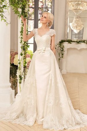 Robe de mariée romantique de col en v avec manche épeules enveloppants avec lacets avec nœud - Photo 1