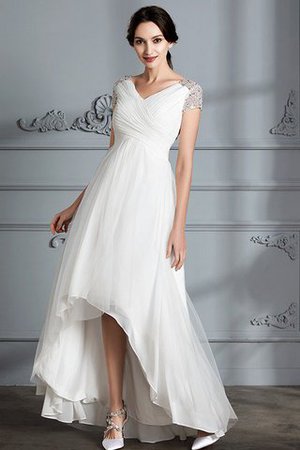 Robe de mariée a-ligne avec manche courte de princesse v encolure en tulle - Photo 4