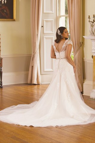 Robe de mariée distinguee vintage avec manche épeules enveloppants avec perle col en v foncé - Photo 2