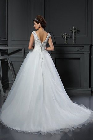 Robe de mariée distinguee avec zip de col en v manche nulle en organza - Photo 2