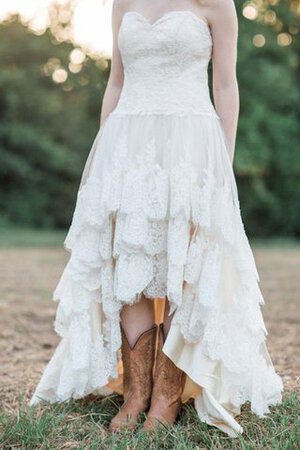 Robe de mariée distinguee avec fleurs col en forme de cœur ligne a haut bas - Photo 4