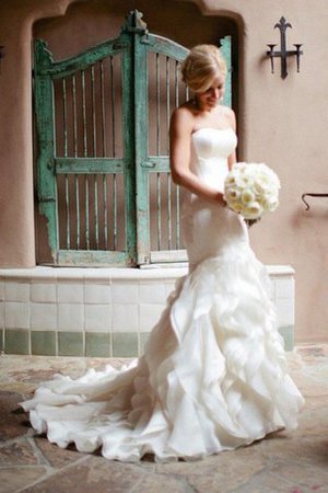 Abito da Sposa con Increspature a Spiaggia in Pizzo Moda in Raso - Foto 3