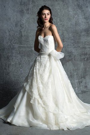 Elegante Vestido de Novia de Corte-A de Escote Corazón de Lazos de Hasta el suelo - Foto 1