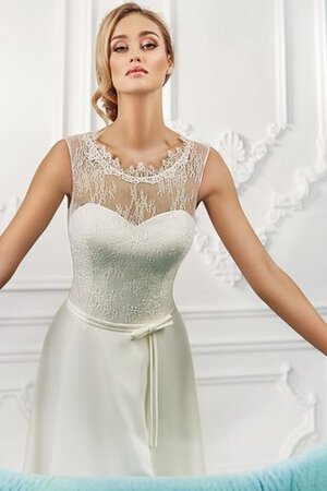 Robe de mariée en satin avec décoration dentelle manche nulle a-ligne de traîne courte - Photo 6