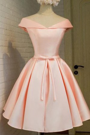 Normale Taille Ärmelloses Satin Ballkleid mit Schleife mit Gürtel - Bild 1