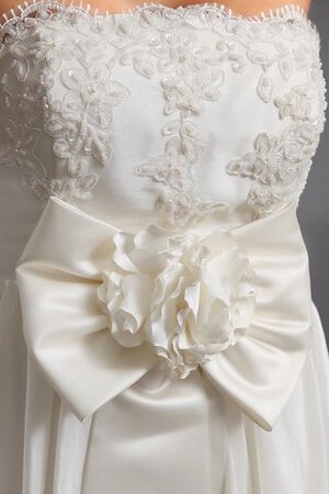 Spitze a linie plissiertes hoch niedrig romantisches Brautkleid mit Blume - Bild 4