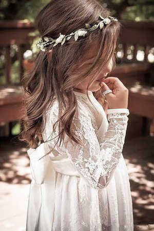 Lange Ärmeln Prinzessin Bodenlanges Blumenmädchenkleid mit Schmetterlingsknoten mit Blume - Bild 5