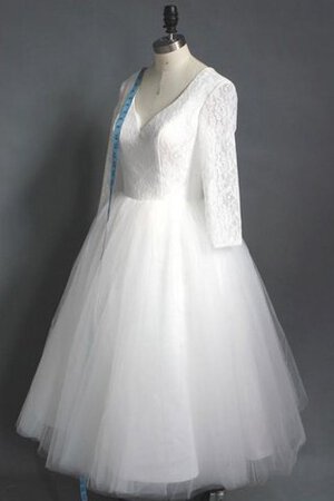 Reißverschluss V-Ausschnitt kurzes lockeres romantisches Brautkleid aus Spitze - Bild 4