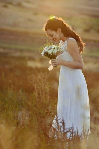 Abito da Sposa Senza Maniche a Spiaggia Tubino con Applique A Terra in pizzo - Foto 2