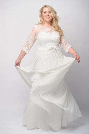 Robe de bal jusqu'au sol avec décoration dentelle avec manche 3/4 col en bateau en chiffon - Photo 4