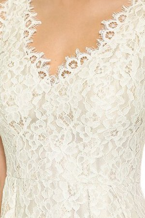 Robe de mariée informel simple avec zip manche nulle de col en v - Photo 4