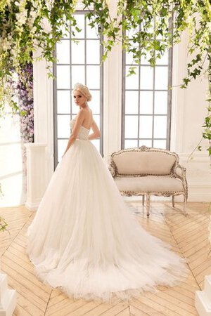 Robe de mariée naturel textile en tulle col en forme de cœur décolleté dans le dos - Photo 4