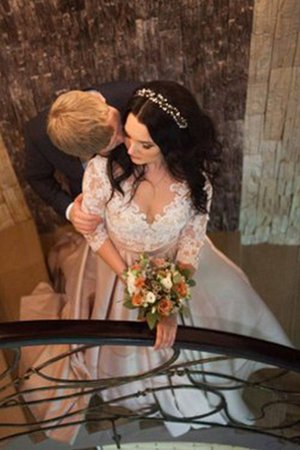 Robe de mariée enchanteur avec perle a eglise de traîne moyenne naturel - Photo 1