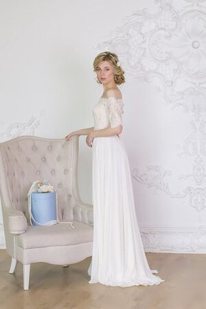 Robe de mariée elégant avec manche 1/2 avec chiffon de traîne courte a-ligne - Photo 1