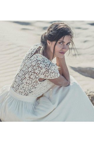 Robe de mariée plissé modeste a-ligne col ras du cou avec manche épeules enveloppants - Photo 2