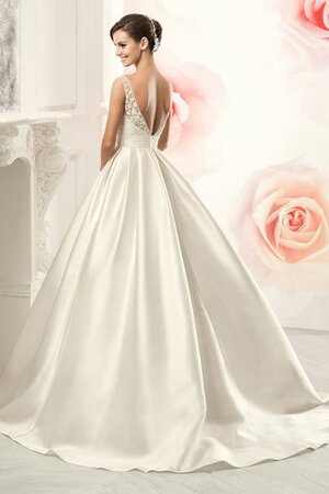 Robe de mariée naturel avec sans manches v col profonde en satin col u profond - Photo 3