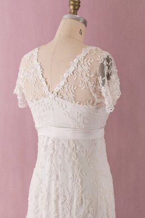 Robe de mariée facile avec ruban avec gradins avec mousseline de col en v - Photo 2