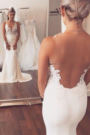 Abito da Sposa con Applique Sirena in Raso Tondo Coda A Strascico Corto - Foto 1