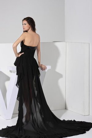 Robe de cocktail pailleté courte ruché de bustier - Photo 7