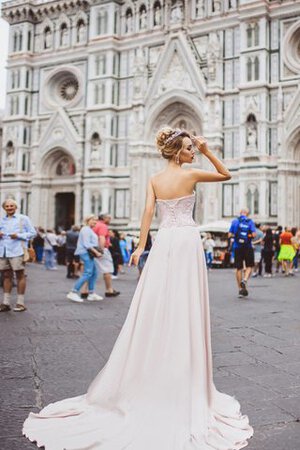 Robe de bal appliques de traîne courte a-ligne avec sans manches col en forme de cœur - Photo 2