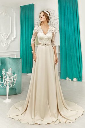 Robe de mariée avec perle decoration en fleur en plage ceinture en 1/2 manche - Photo 1