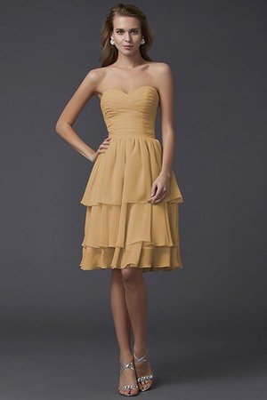 Robe demoiselle d'honneur naturel courte de col en cœur avec sans manches en forme - Photo 12