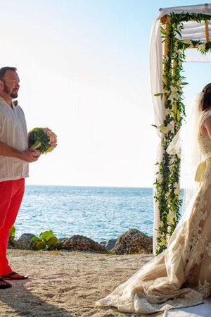 Vestido de Novia en Encaje de Cremallera de Escote Corazón de Queen Anne de Manga tapada - Foto 5