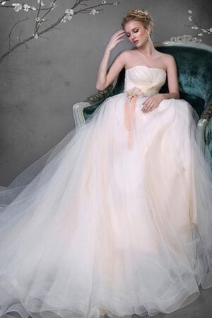 Robe de mariée textile en tulle jusqu'au sol de traîne moyenne a-ligne - Photo 3