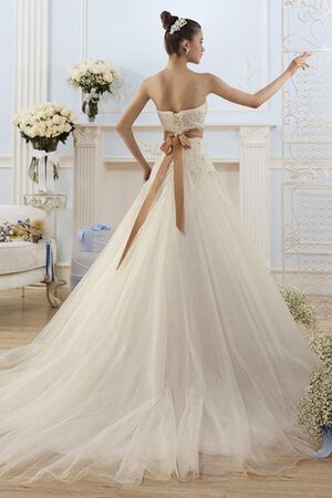 Abito da Sposa A Terra Cuore in Tulle Allacciato Naturale con Fiocco - Foto 2