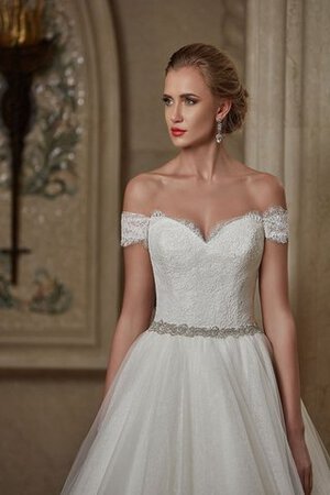 Robe de mariée delicat romantique de traîne courte d'epaule ecrite manche nulle - Photo 3