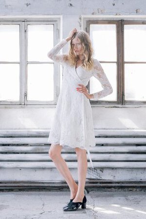 Abito da Sposa Vintage Moderno A-Line con Fusciacca V-Scollo con Fiocco - Foto 3