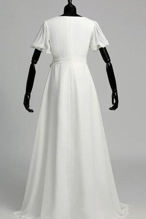 Robe de mariée romantique de col en v avec chiffon avec zip ceinture - Photo 2