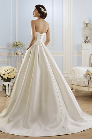 A-Line Spitze Duchesse-Linie plissiertes romantisches Brautkleid mit Schmetterlingsknoten - Bild 3