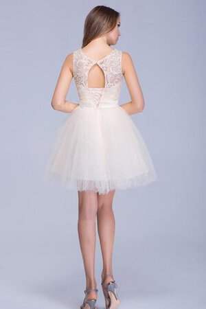 Robe fête de la rentrée moderne en tulle col en bateau avec ruban ceinture en étoffe - Photo 2