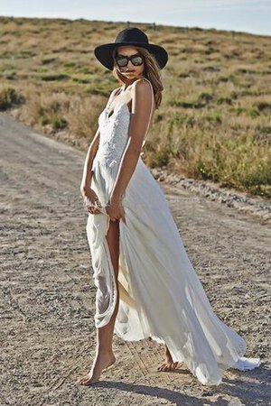 Robe de mariée facile avec décoration dentelle a plage decoration en fleur en chiffon - Photo 4