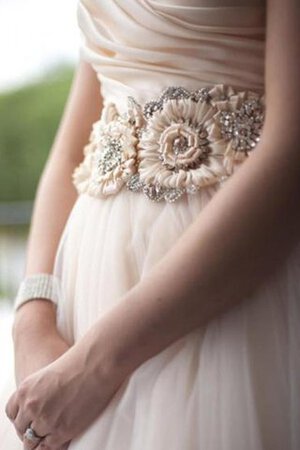 Robe de mariée romantique moderne manche nulle avec fleurs en tulle - Photo 4