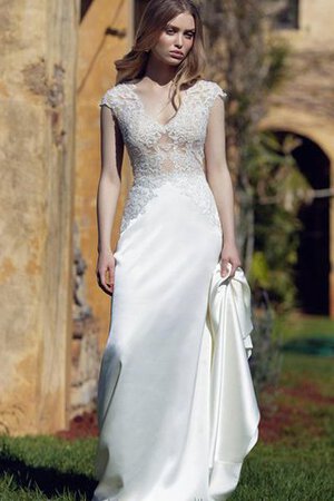 Etui V-Ausschnitt langes glamouröses Brautkleid mit Applike mit gekappten Ärmeln - Bild 1