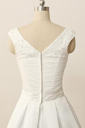 Reißverschluss Satin einfaches mini Brautkleid mit gekappten Ärmeln mit Bordüre - Bild 4