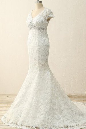 Robe de mariée modeste avec perle avec manche épeules enveloppants de traîne courte en satin - Photo 3