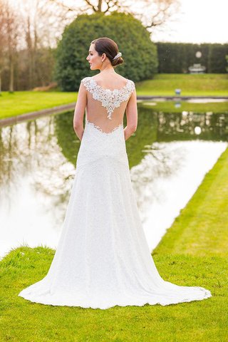 Abito da Sposa con Manica Corte Tubino Semplice in pizzo Cappellino Elegante - Foto 2