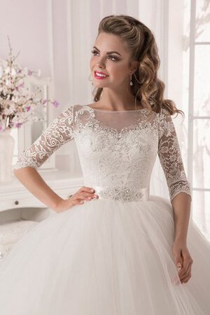 Robe de mariée classique avec perle de mode de bal avec nœud à boucles avec ruban - Photo 2